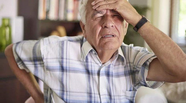 高血壓心率快是怎么回事？應(yīng)該怎么辦？