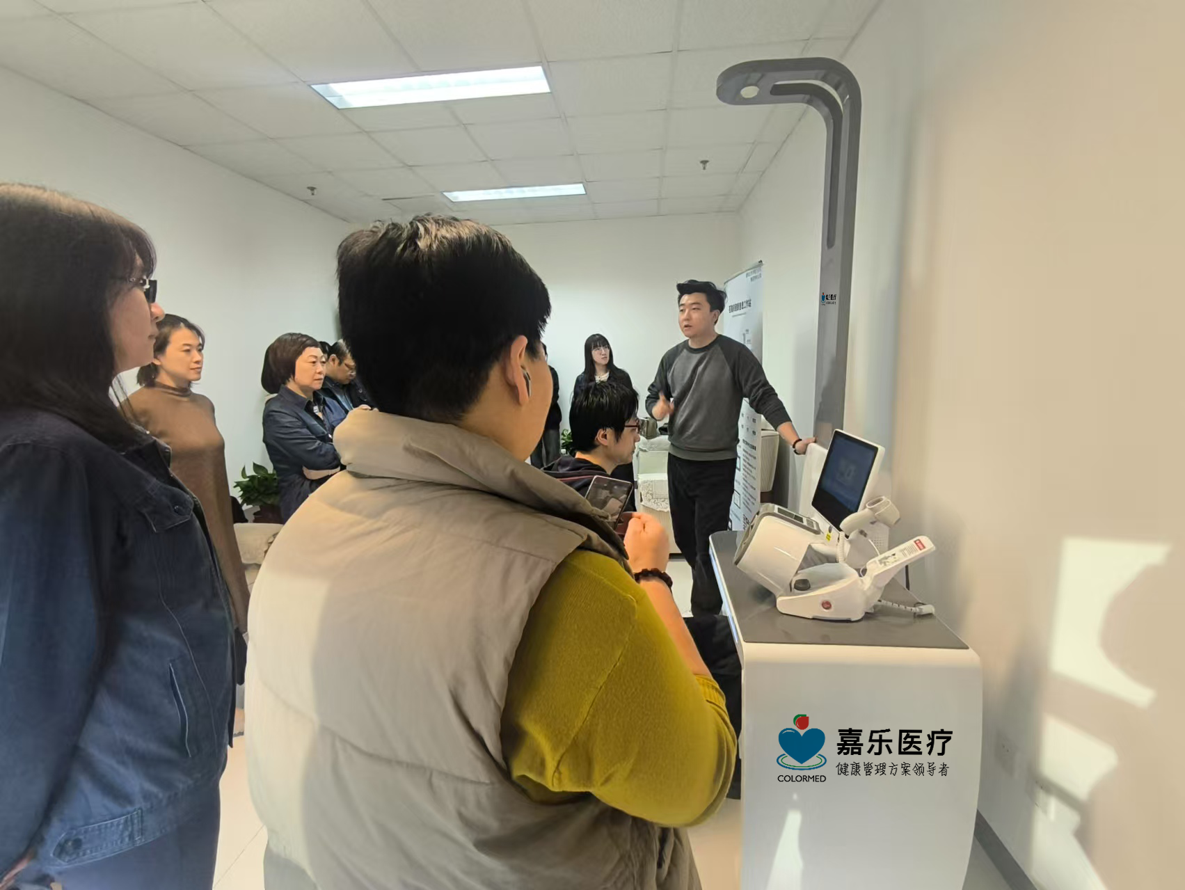 智能健康小屋一體機(jī)使用與維護(hù)的要點(diǎn)介紹 智能健康小屋一體機(jī)使用與維護(hù)的要點(diǎn)介紹